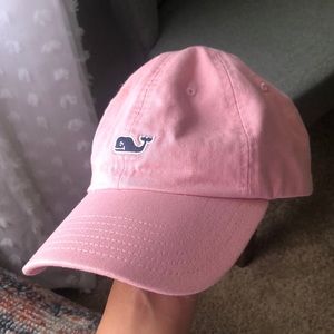 Vineyard vines pink hat